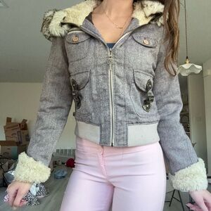 Women's Gray Fur-Trimmed Jacket